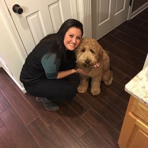 Meet your Posher, Casey